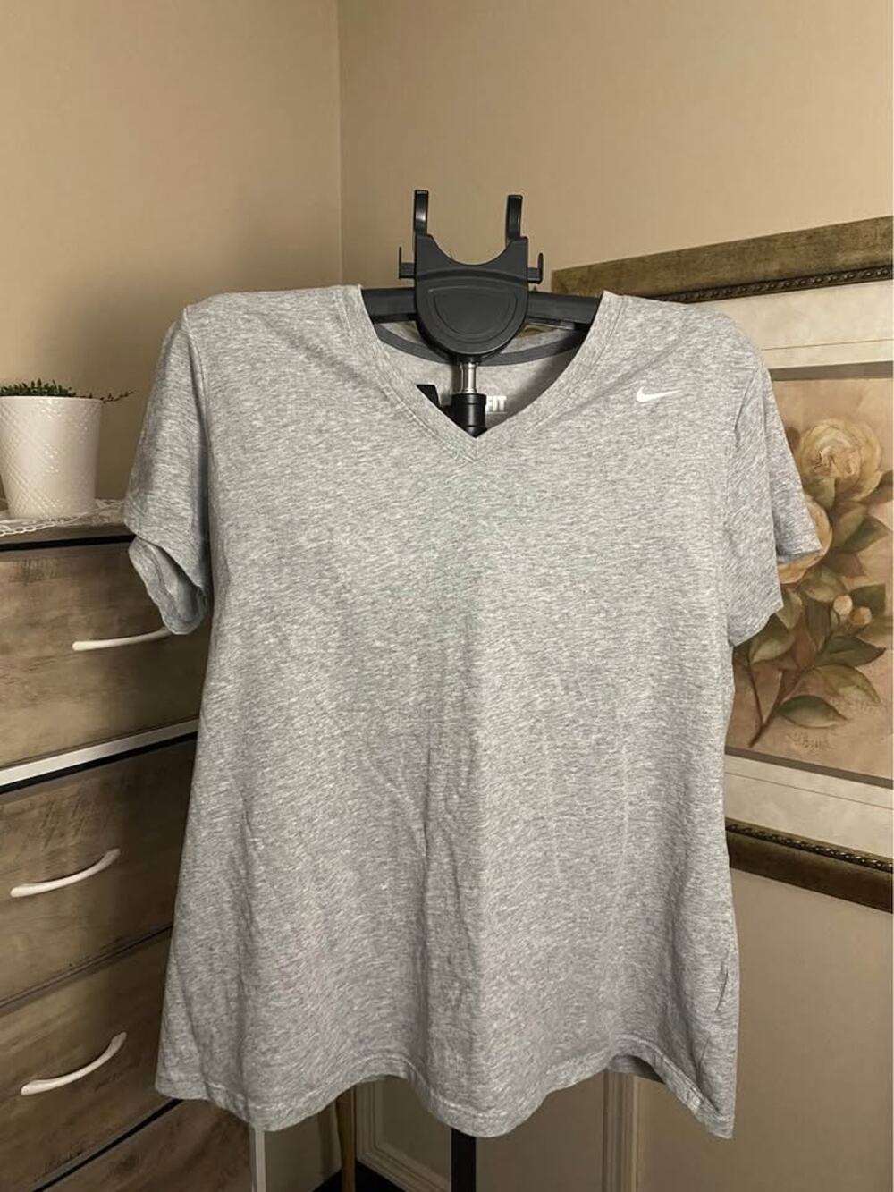 Nike Dri Fit Men’s Light Gray Shirt--1X